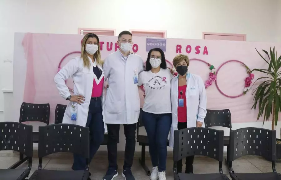 Campanha Outubro Rosa: Autarquia de Saúde realizou ação especial para as mulheres